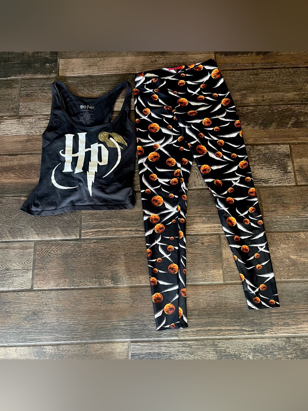 Black Milk Harry Potter Snitch print leggings M & HP tank top M juniors
